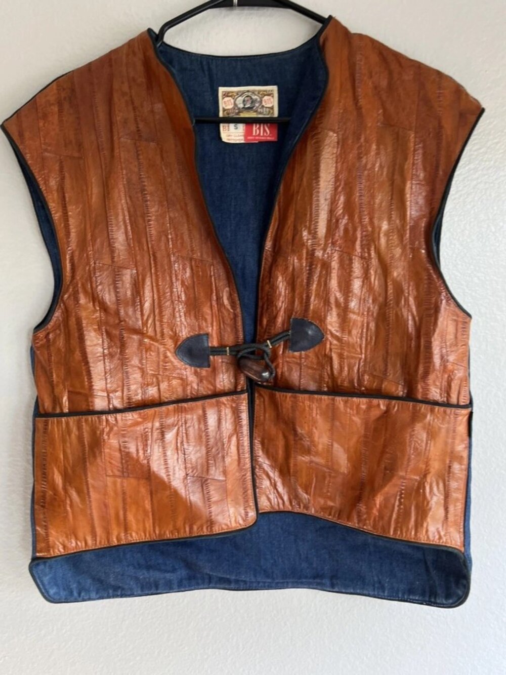Vintage BIS Beverly Hills Paris Women’s Sz S EEL Leather Skin Vest denim jacket